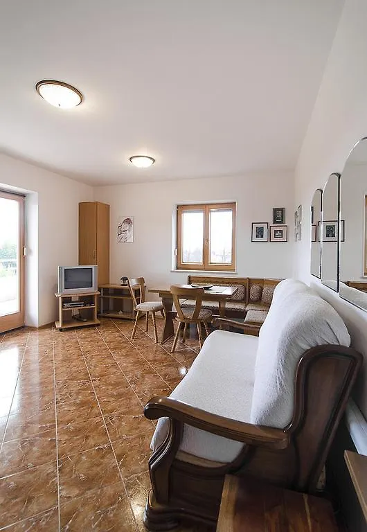Apartments Skoko 1218 Premantura 0*,
